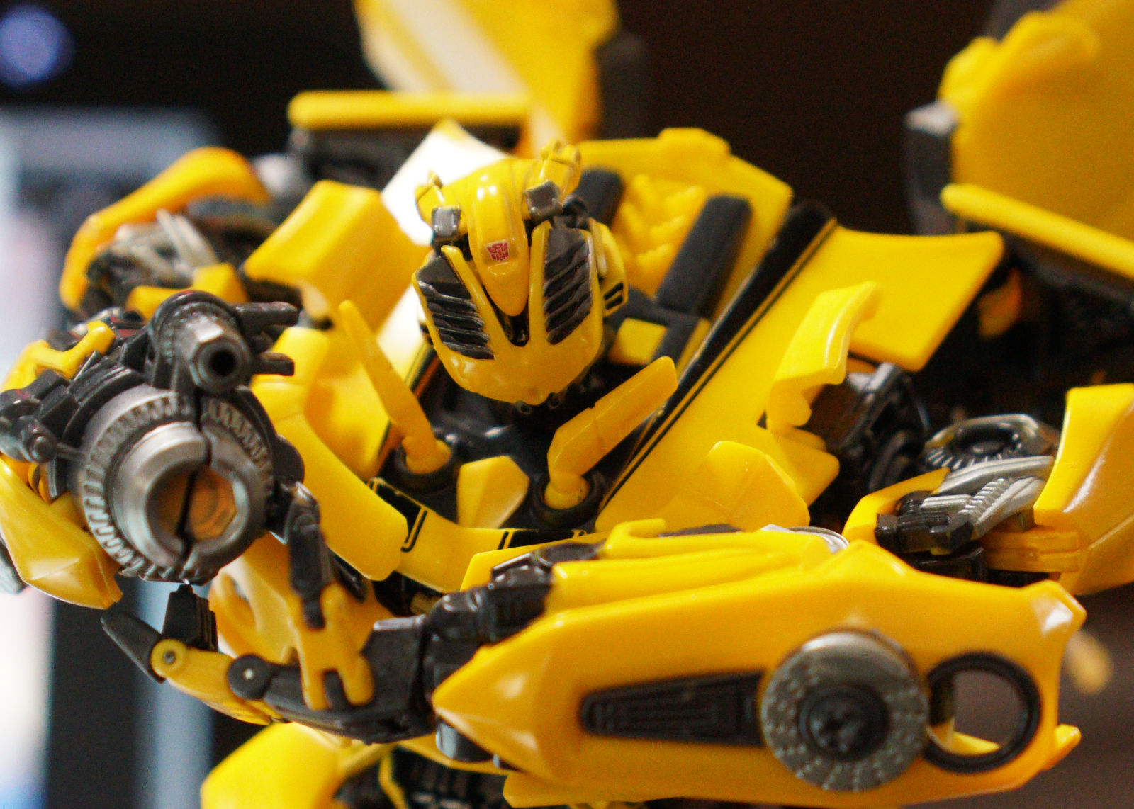 バンブルビー顔リペイント02